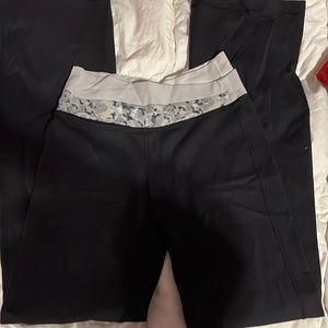 Lulu lemon yoga pants